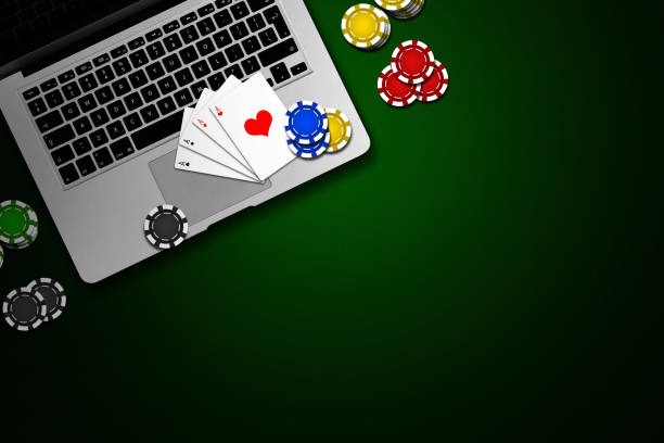 pokerace user Mobile user and Brand